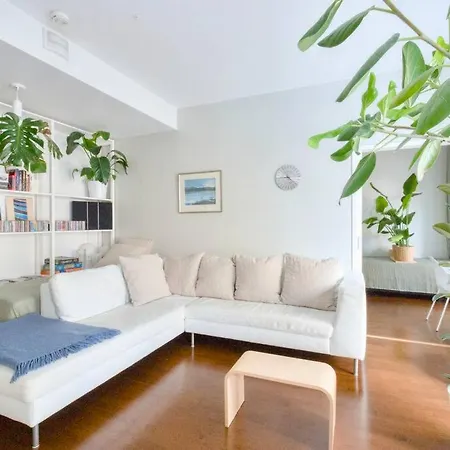 Appartement Ceaside 3br, Sauna, What S App - 0039-3-7-7 - 3-0-0 - 1-8-8-3 For Reservation - Central, 000 Sauna Helsinki